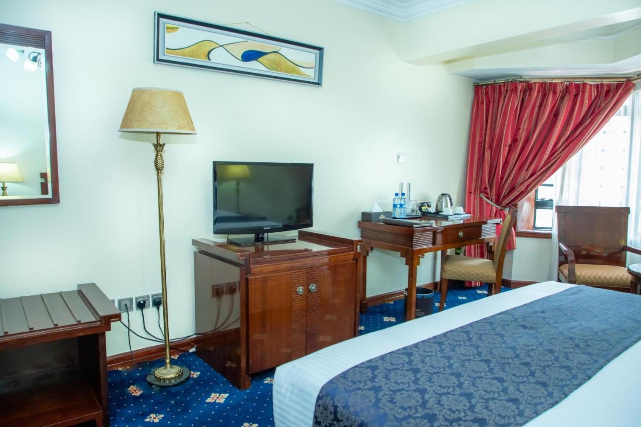 Weston Hotel Nairobi Bagian luar foto